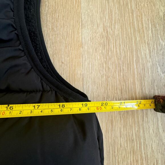 Little Bipsy Women's Puff Vest - Size M - Picture 5 of 7